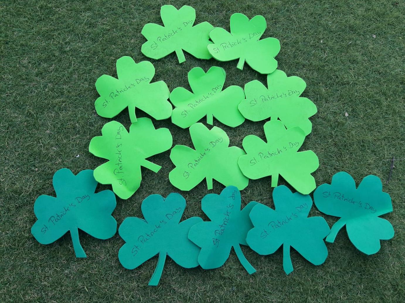 Preparamos nuestro centro para celebrar San Patricio Preparamos nuestro centro para celebrar San Patricio