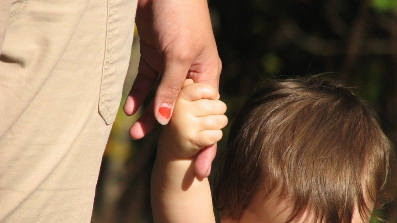 Próxima escuela de padres y madres: Miércoles 10 a las 17:30 horas